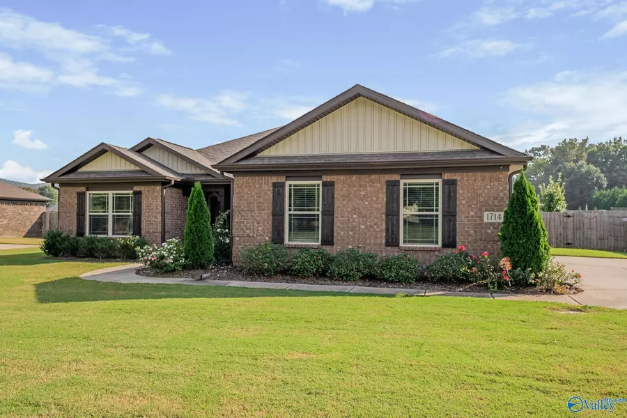 1714 Oscar Patterson Road, New Market, AL 35761