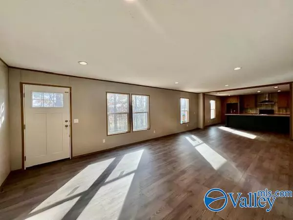 Vinemont, AL 35179,3720 County Road 1224