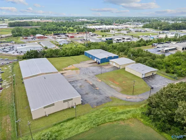 Muscle Shoals, AL 35661,Vacant Lot Commerce Street #Unit 4