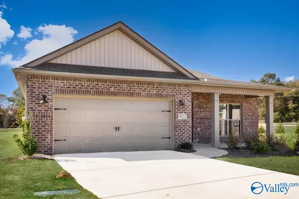 Owens Cross Roads, AL 35763,9522 Hampton Oak Drive SE