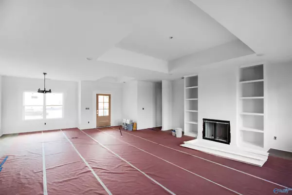 Albertville, AL 35951,353 Krimson Circle