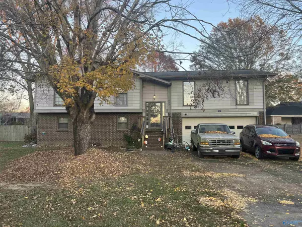 1407 Longbrook Drive, Cullman, AL 35055