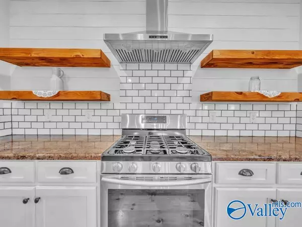 Pisgah, AL 35765,395 County Road 126