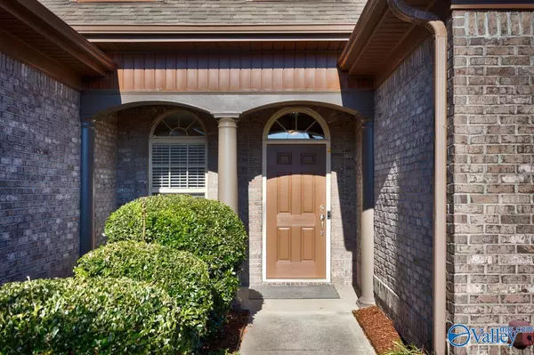 Huntsville, AL 35803,16017 Shropshire Drive SE