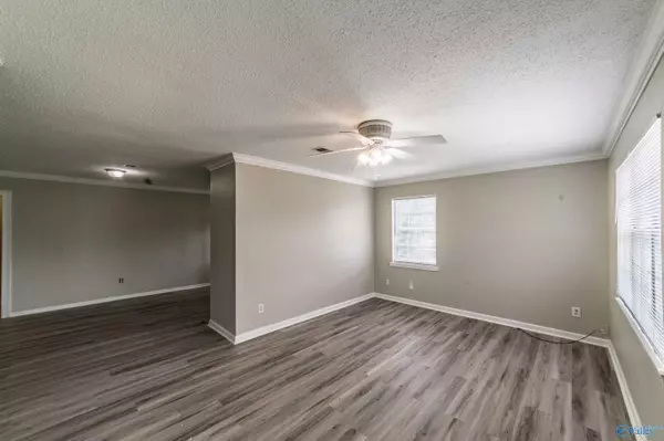 Huntsville, AL 35810,5204 Grizzard Road