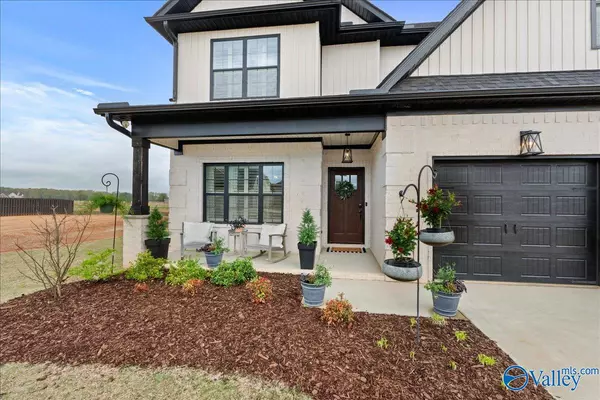 Athens, AL 35611,16959 Whispering Pines