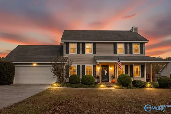 2202 Springdale Drive, Hartselle, AL 35640