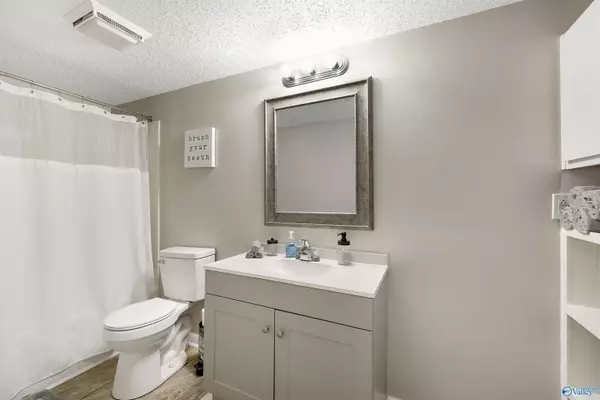 Huntsville, AL 35806,6616 Willow Pointe Drive #A