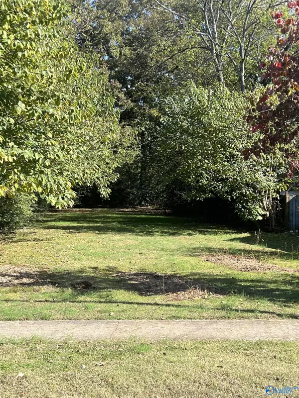 Huntsville, AL 35805,2513 Larry Street SW