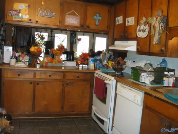 Albertville, AL 35950,132 Guinevere Drive