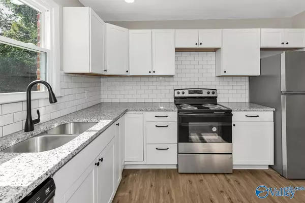 Huntsville, AL 35810,4304 Lakeview Drive