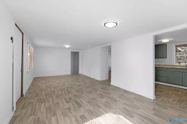 Guntersville, AL 35976,96 Derrick Drive