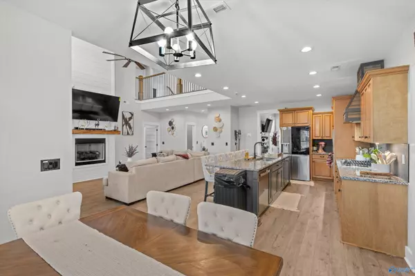 Athens, AL 35611,15100 York Lane