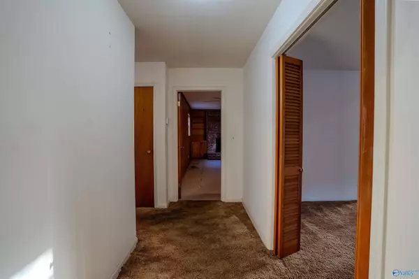 Decatur, AL 35601,705 Edgewood Street SW