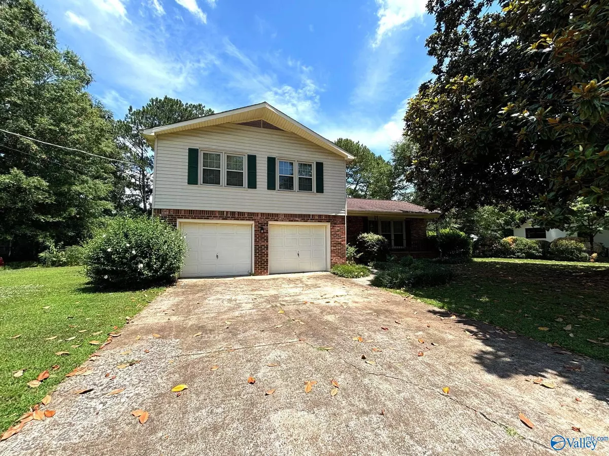 Huntsville, AL 35803,1925 Lynnbrook Drive