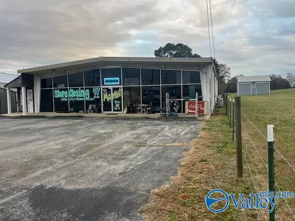 Moulton, AL 35650,14888 Court Street