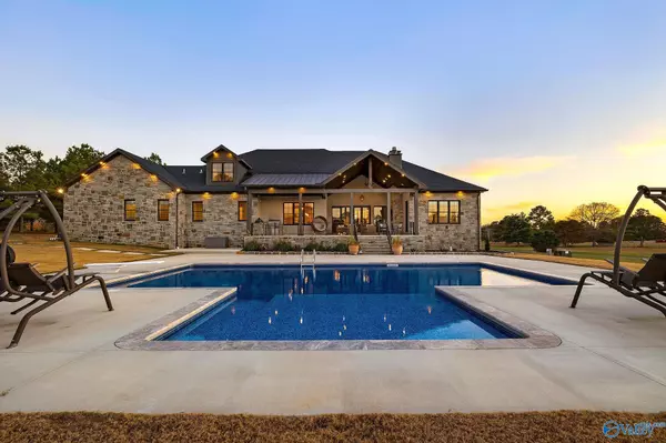 Guntersville, AL 35976,5168 Georgia Mountain Road