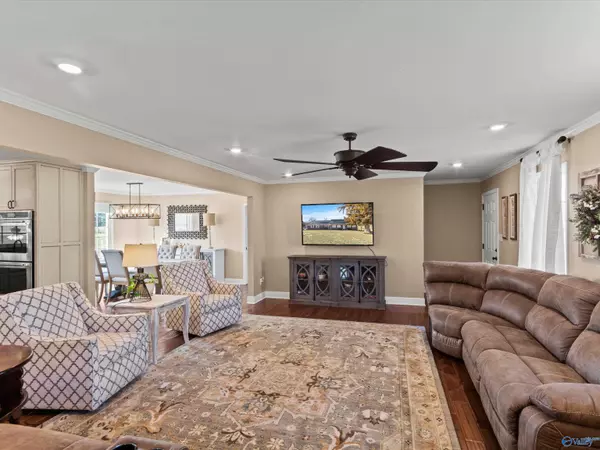 Trinity, AL 35673,880 County Road 299