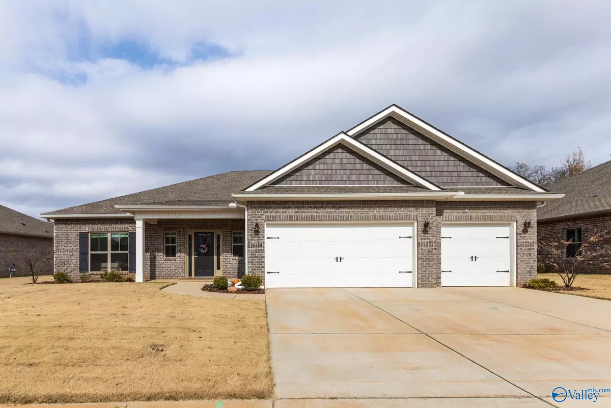 Athens, AL 35613,25129 Addlestone Drive