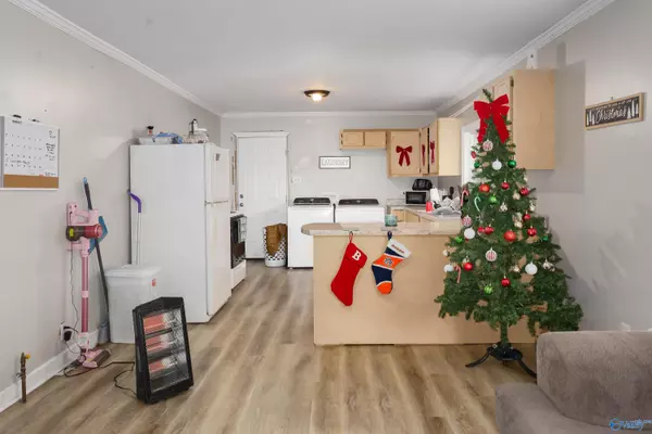 Sheffield, AL 35660,1101 W Montgomery Avenue