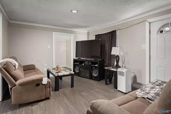 Tuscumbia, AL 35674,209 2nd Avenue