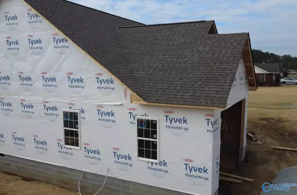 Hollywood, AL 35752,5989 County Road 33