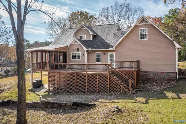 Gadsden, AL 35904,108 Kenneth Street