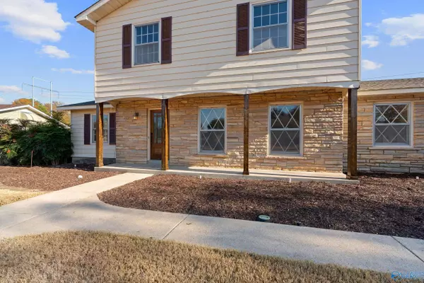 Decatur, AL 35601,2417 Dogwood Lane SE