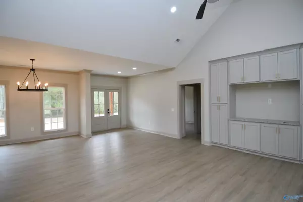 Grant, AL 35747,80 Shelby Drive