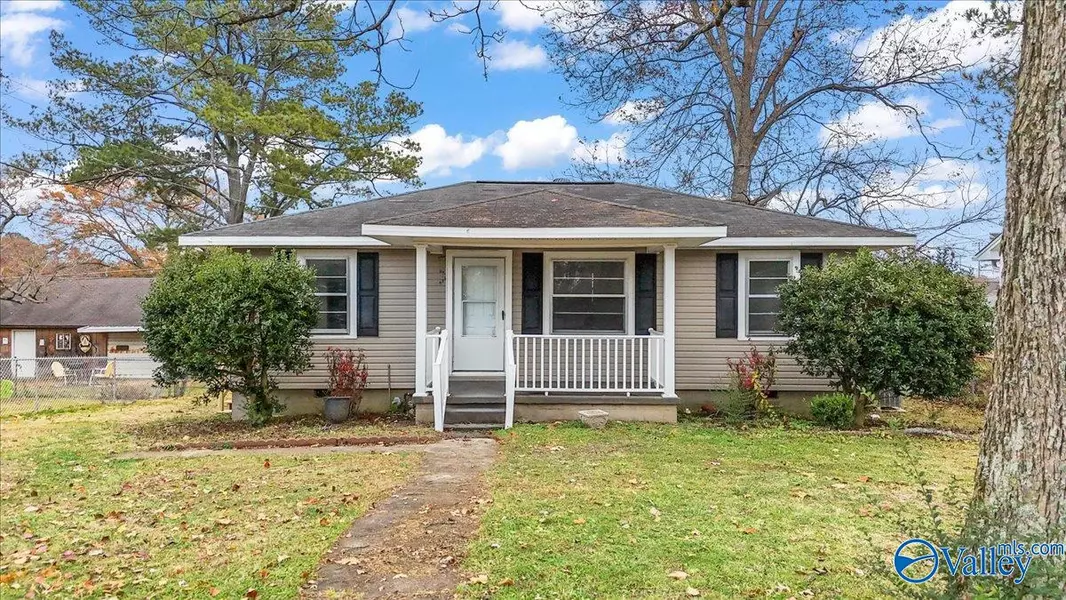 919 Snowden Circle, Boaz, AL 35957