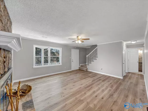 Huntsville, AL 35803,13028 Chaney Thompson Road SE