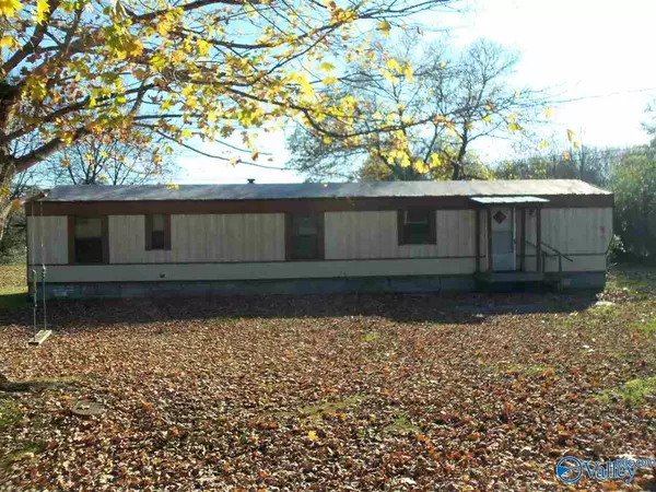 140 Chestnut Street, New Hope, AL 35760