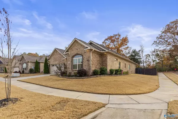 Madison, AL 35757,9500 Abington Cove Boulevard