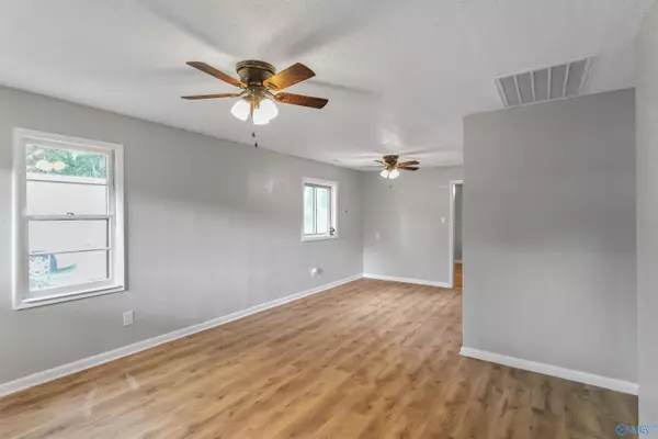 Huntsville, AL 35811,240 Victory Lane