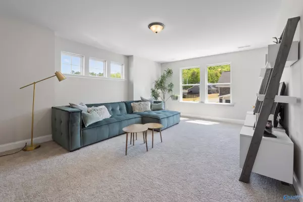 Owens Cross Roads, AL 35763,8107 Goose Ridge Drive