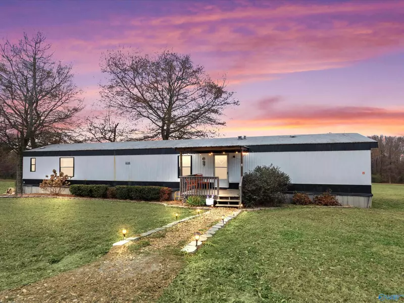 4685 Bluff Road, Boaz, AL 35956