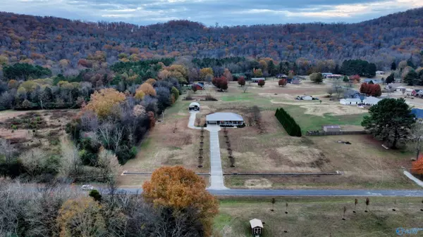 Scottsboro, AL 35769,640 County Road 112