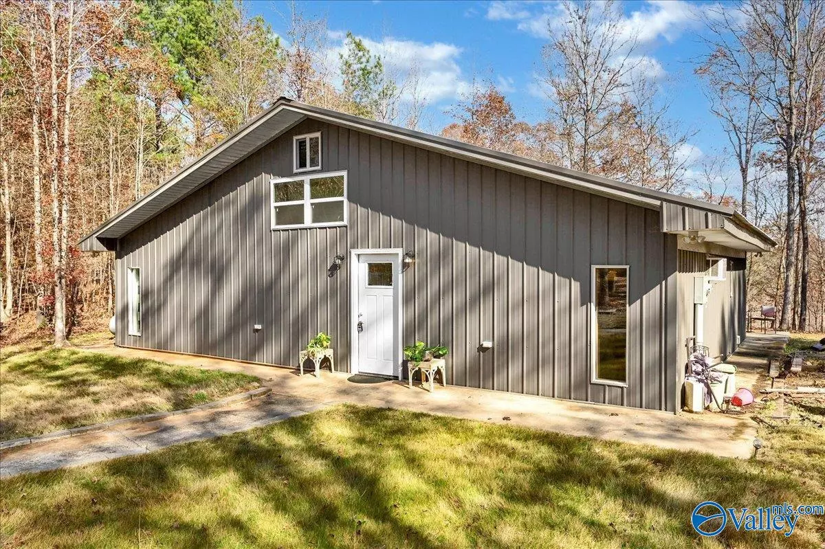 Houston, AL 35572,724 Turkey Bend Drive