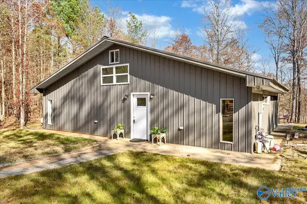 724 Turkey Bend Drive, Houston, AL 35572