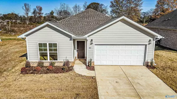 107 Parvin Way Drive, Hazel Green, AL 35750
