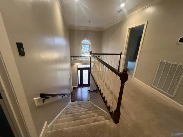 Madison, AL 35758,100 Lake View Circle