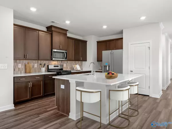 Madison, AL 35756,8244 Huspa Avenue