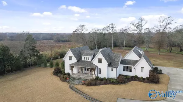 Albertville, AL 35950,2582 S Broad Street