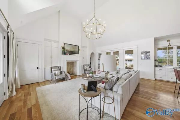 Albertville, AL 35950,2582 S Broad Street