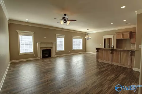 Athens, AL 35613,25861 Caldera Drive