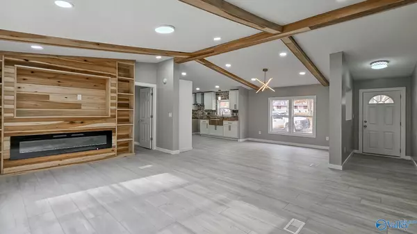 Athens, AL 35613,22774 Pine Road