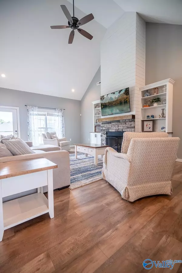 Rogersville, AL 35652,472 Zoey Grace Drive