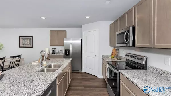 Guntersville, AL 35976,226 Shellcracker Lane