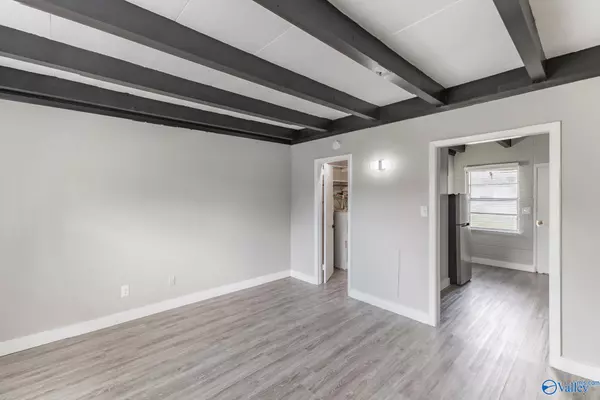 Huntsville, AL 35805,3004 SW Clopton Street #28