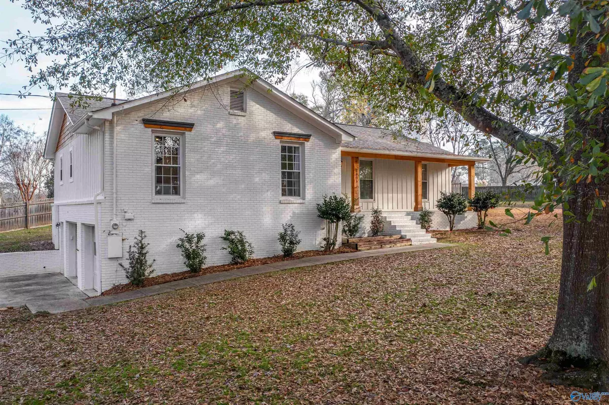 Southside, AL 35907,2281 Western Hills Drive E